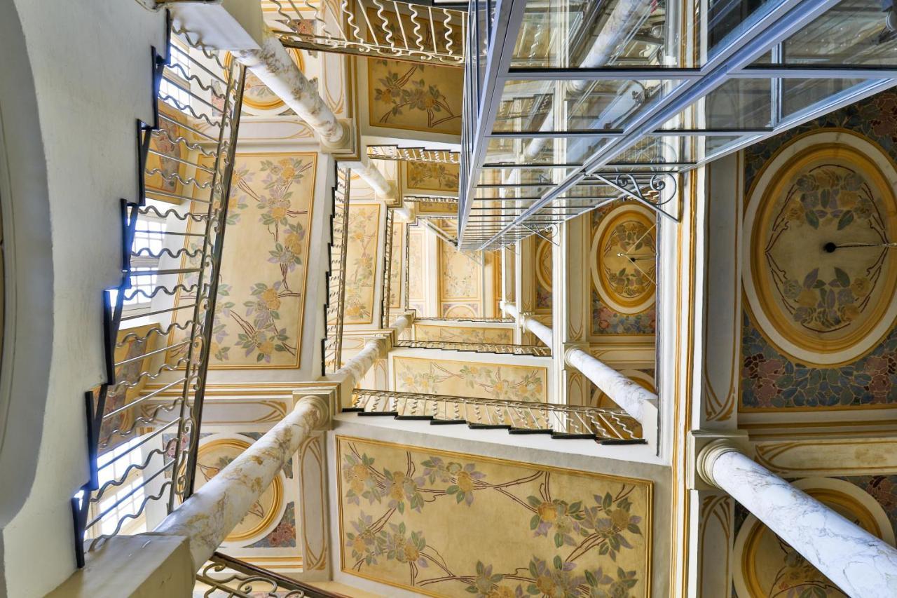 Palais Hongran De Fiana Apartman Nizza Kültér fotó